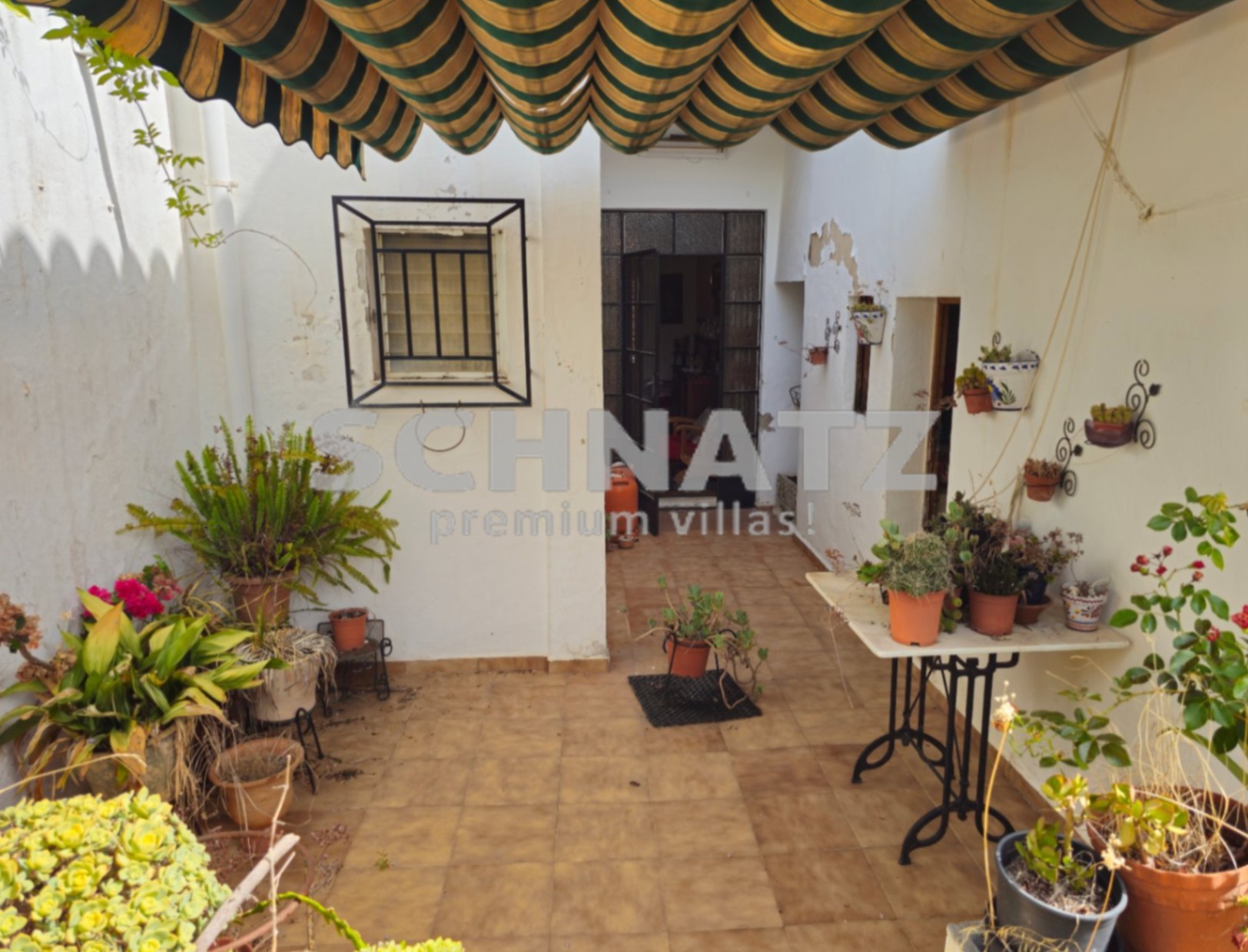 Casa de pueblo con terraza en venta en Sagra