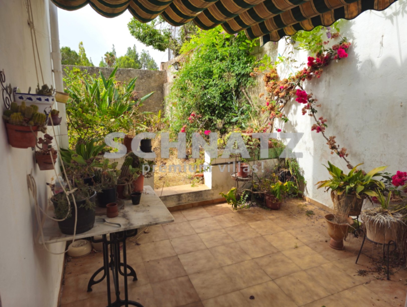 Casa de pueblo con terraza en venta en Sagra