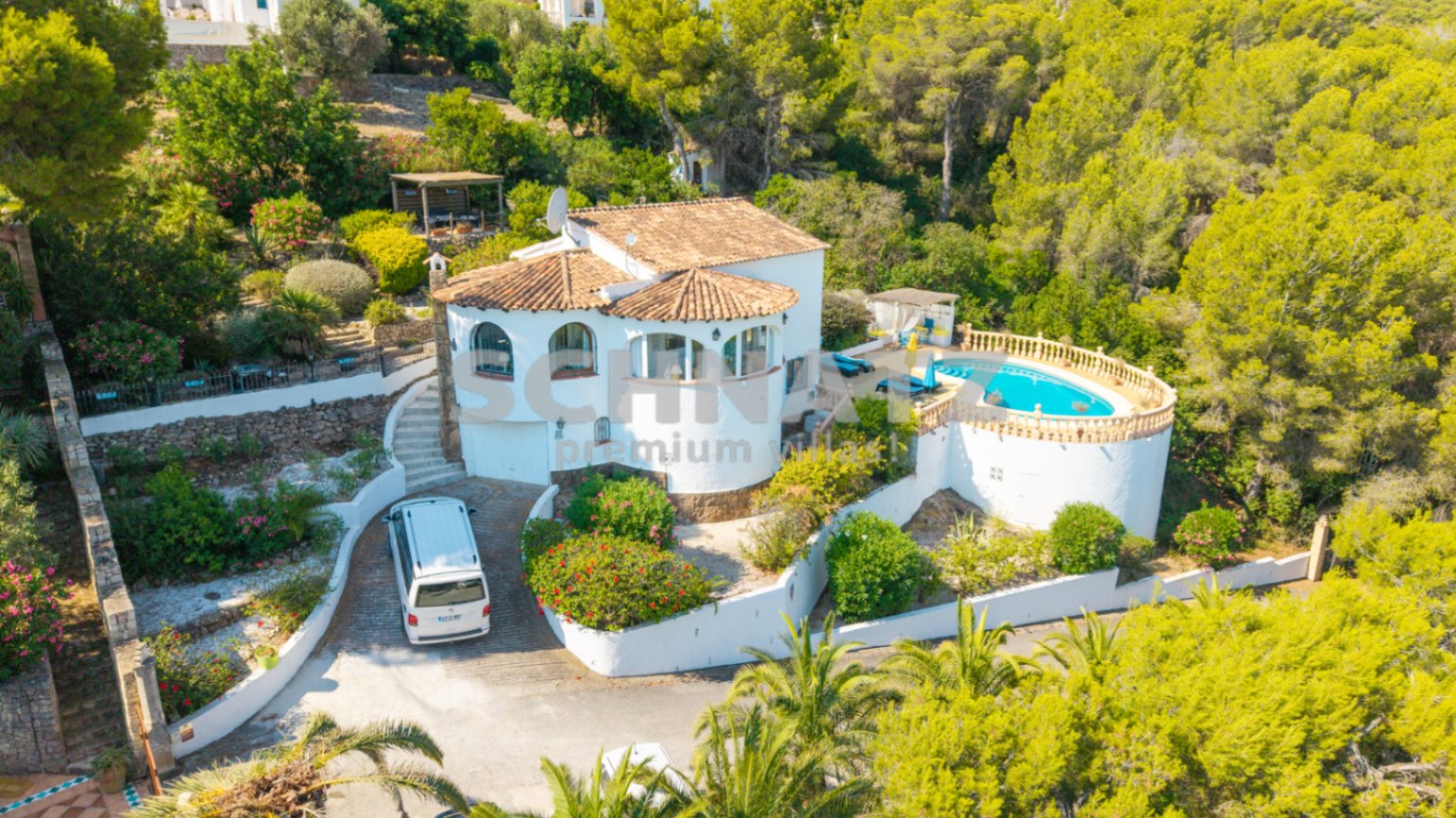 Villa en venta en Jávea con vistas al mar y al Montgó