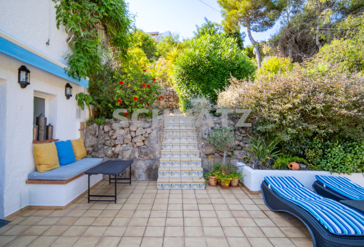Villa en venta en Jávea con vistas al mar y al Montgó