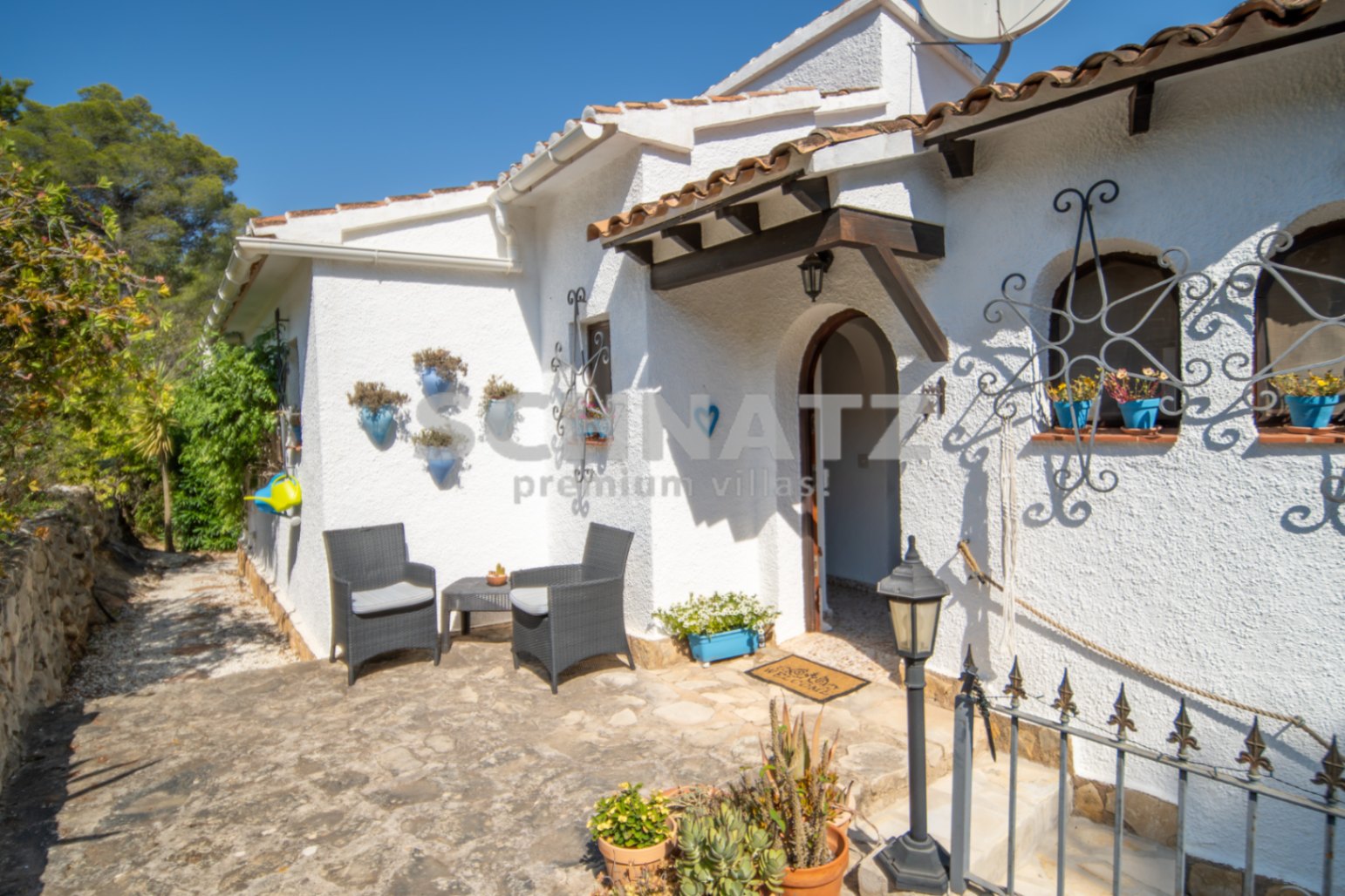 Villa en venta en Jávea con vistas al mar y al Montgó
