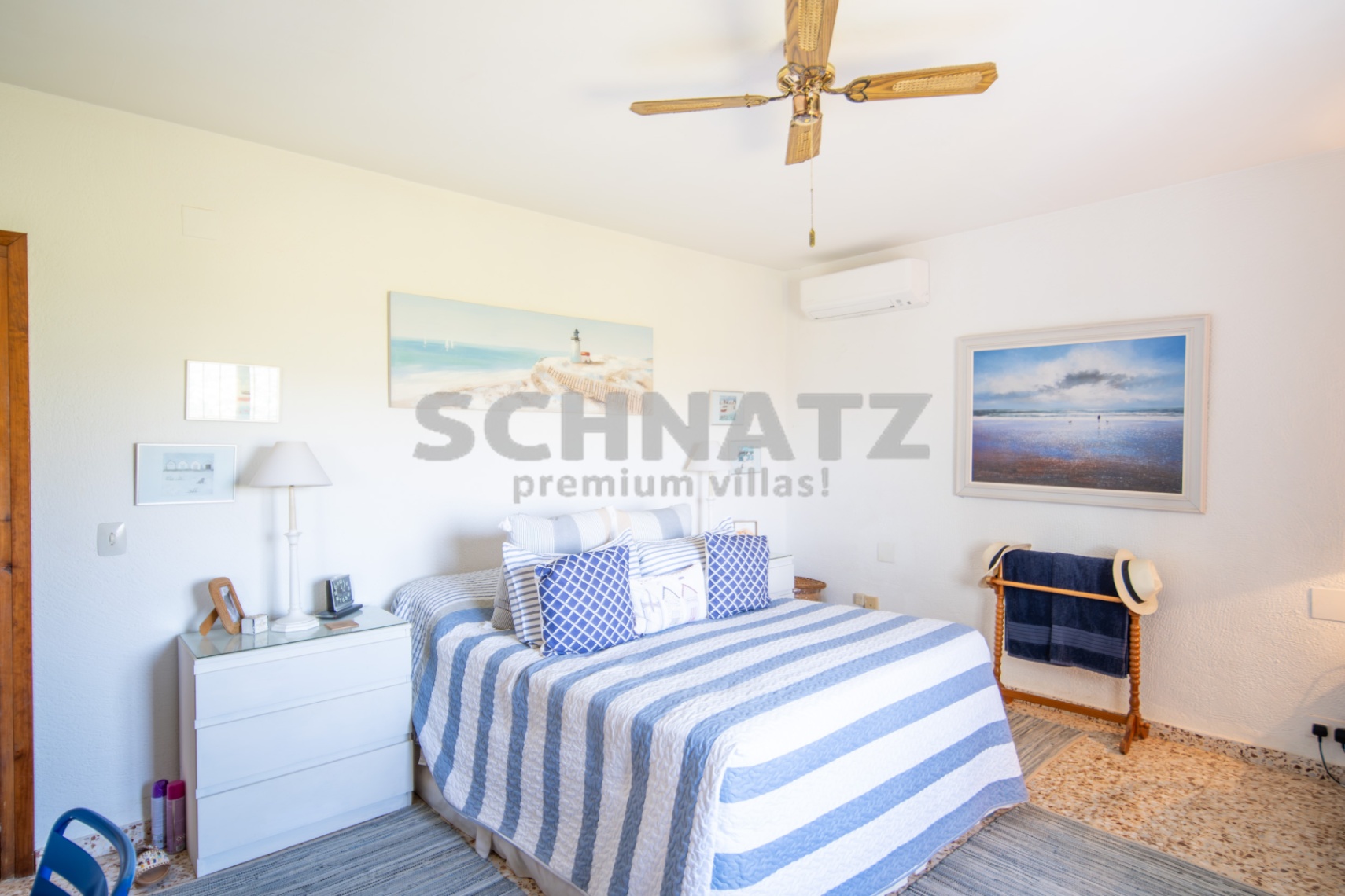 Villa en venta en Jávea con vistas al mar y al Montgó