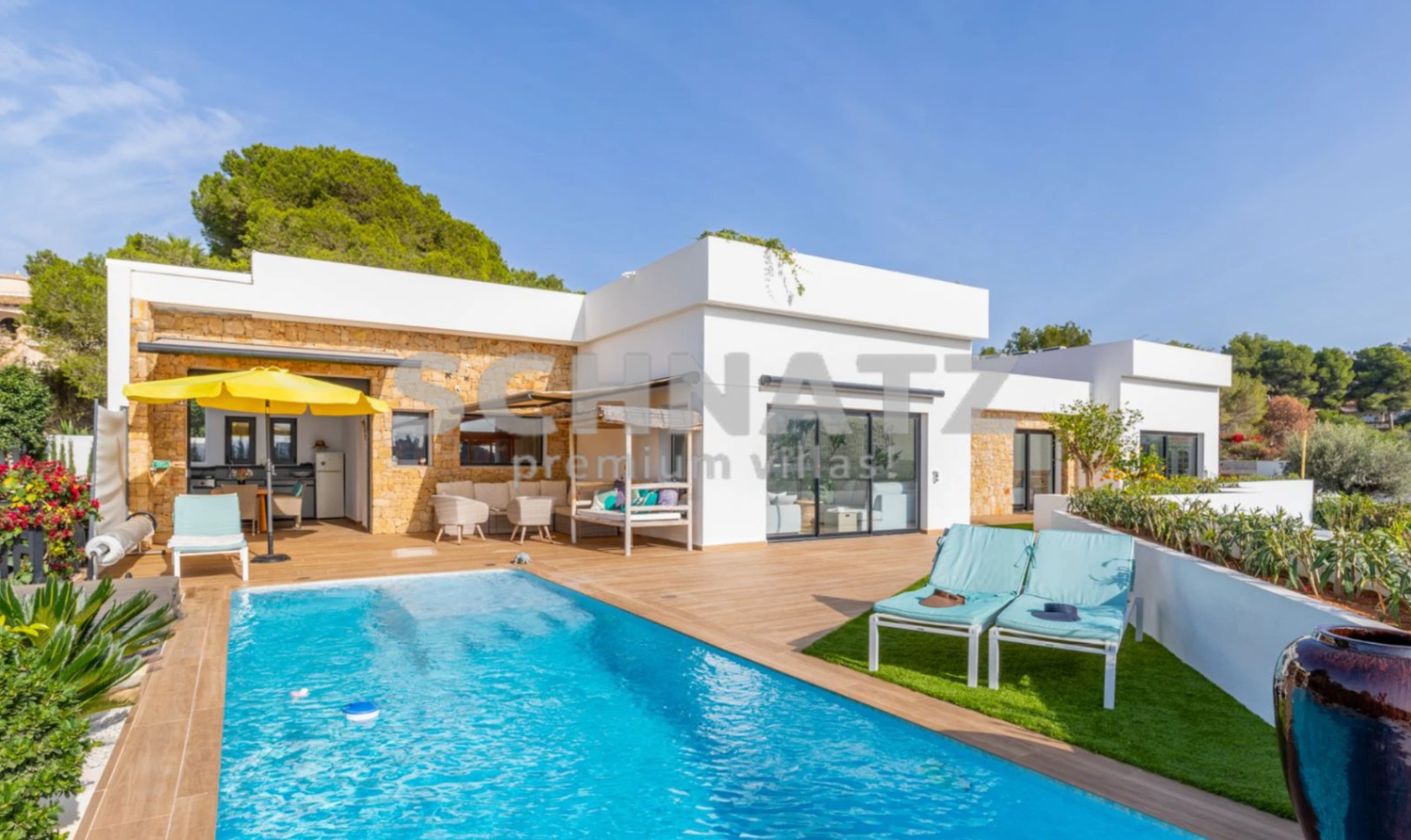 Spektakuläre Villa mit Meerblick zu verkaufen in Moraira, in der Nähe von Portet.