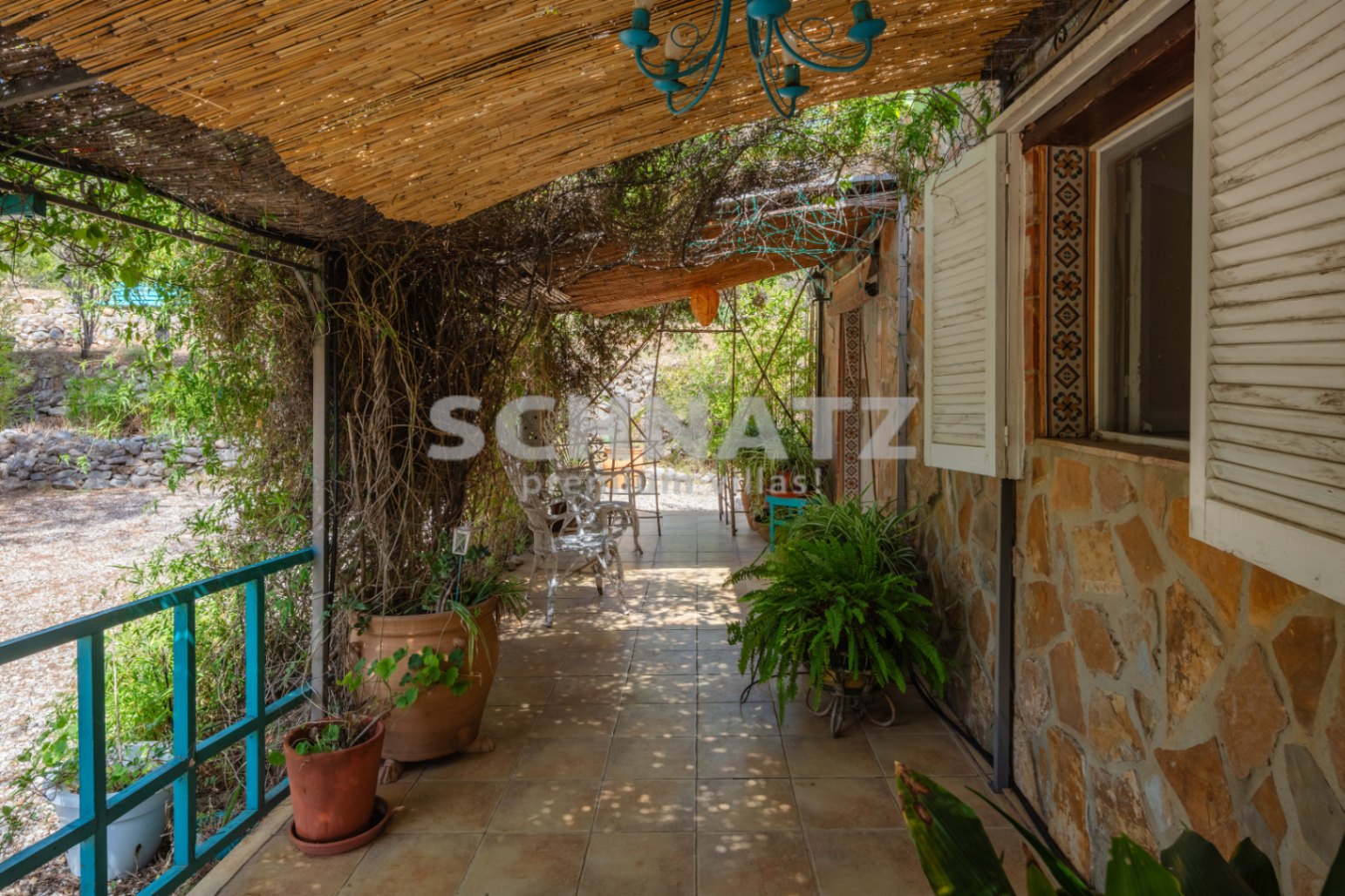 Mooie finca met zwembad te koop in Benigembla
