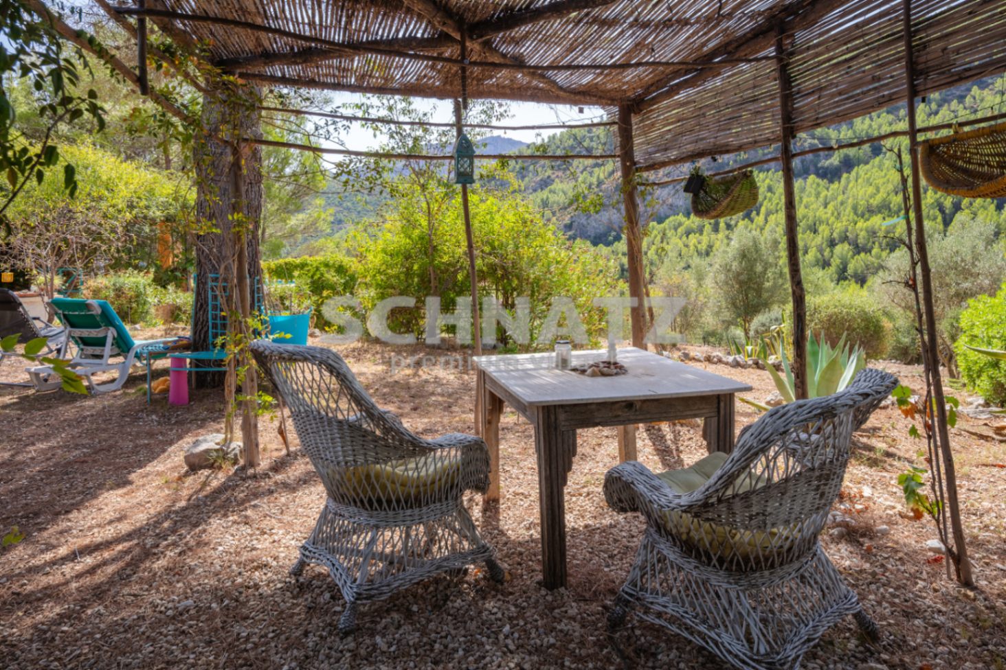 Mooie finca met zwembad te koop in Benigembla