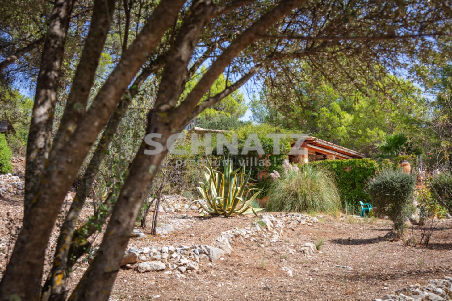 Mooie finca met zwembad te koop in Benigembla
