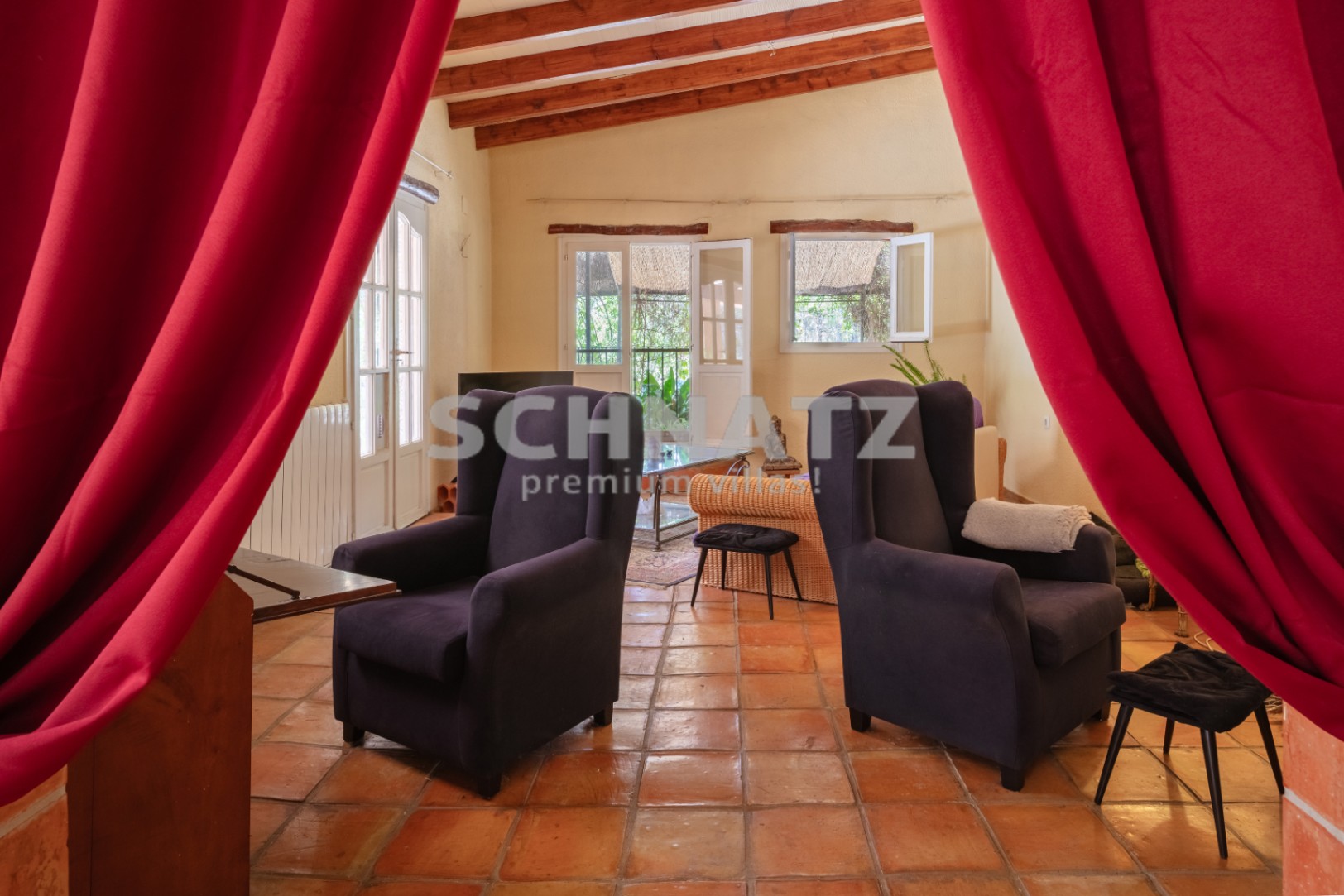 Mooie finca met zwembad te koop in Benigembla