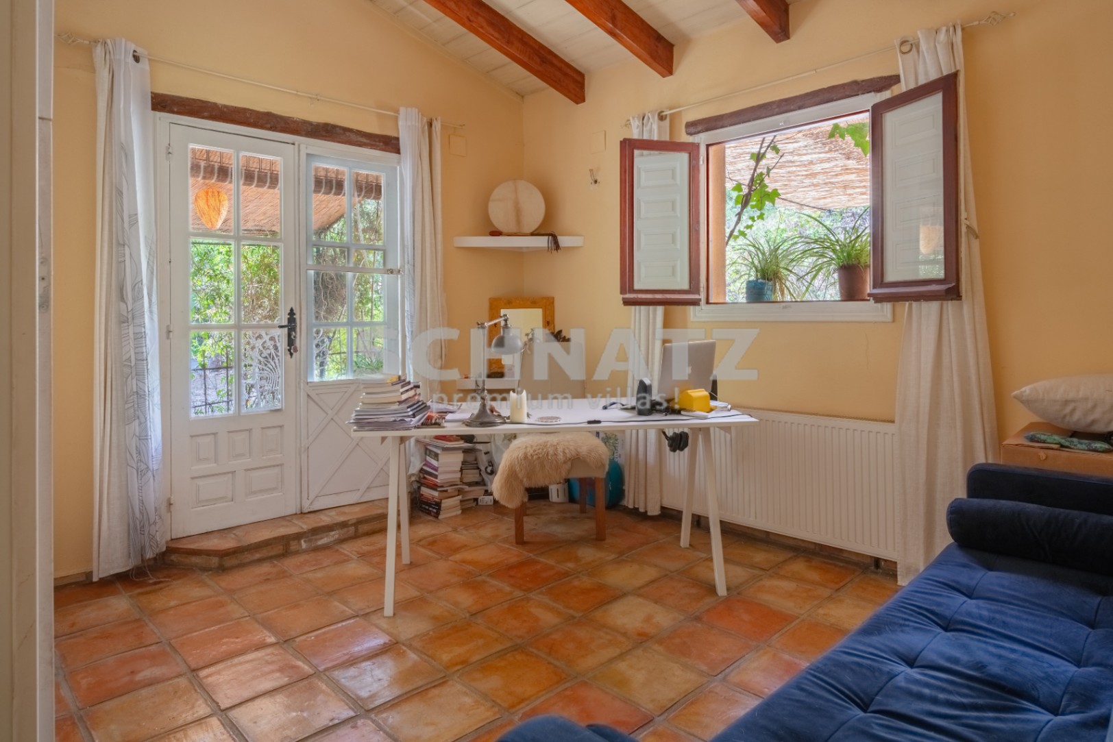 Mooie finca met zwembad te koop in Benigembla