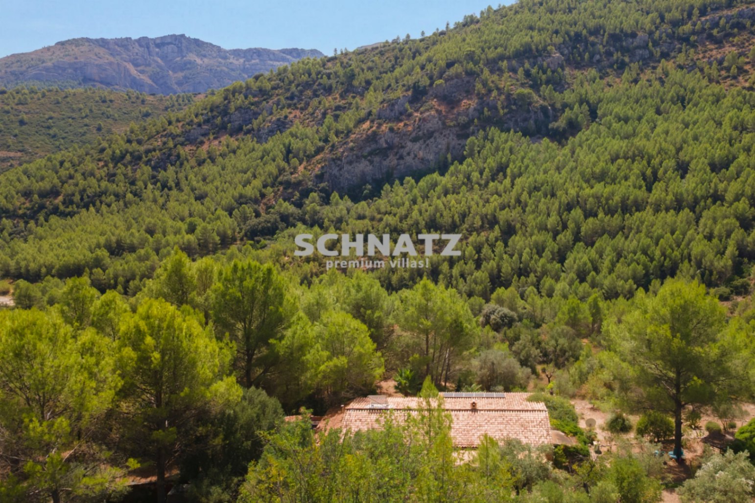Bonita finca con piscina en venta en Castell de Castells