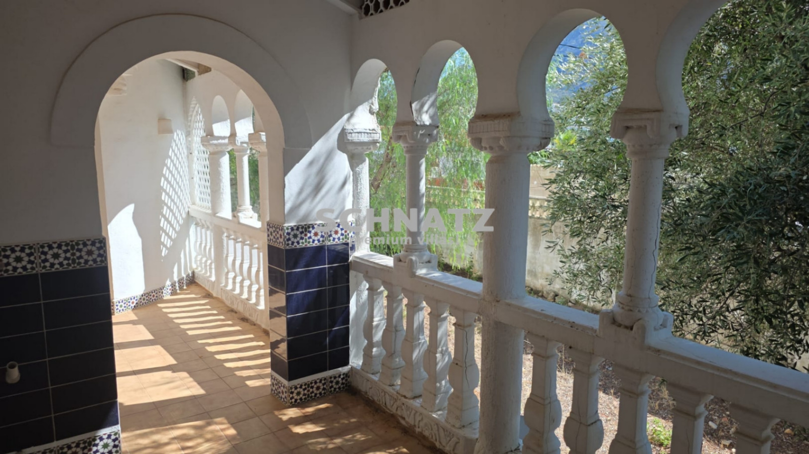 Artist house with breathtaking sea view to be completed.