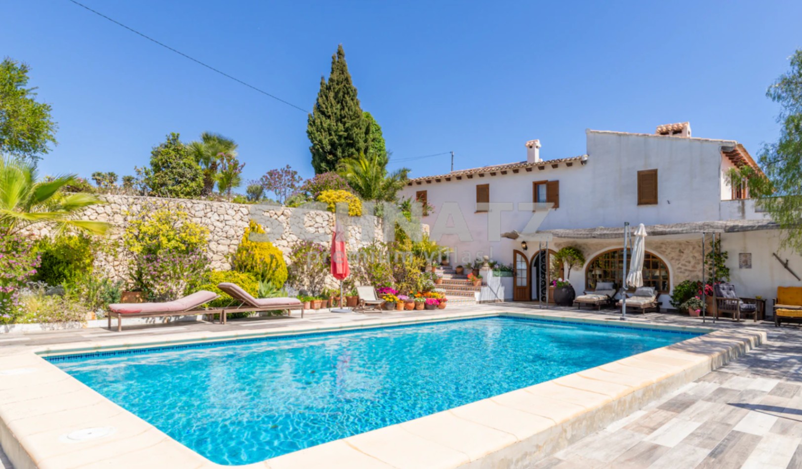 Fantástica finca con vistas al mar en venta en Teulada