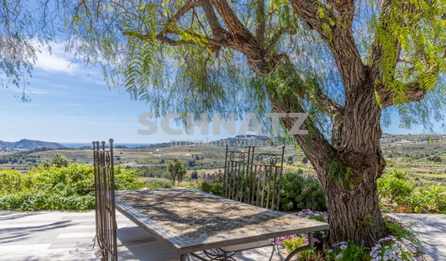 Fantástica finca con vistas al mar en venta en Teulada