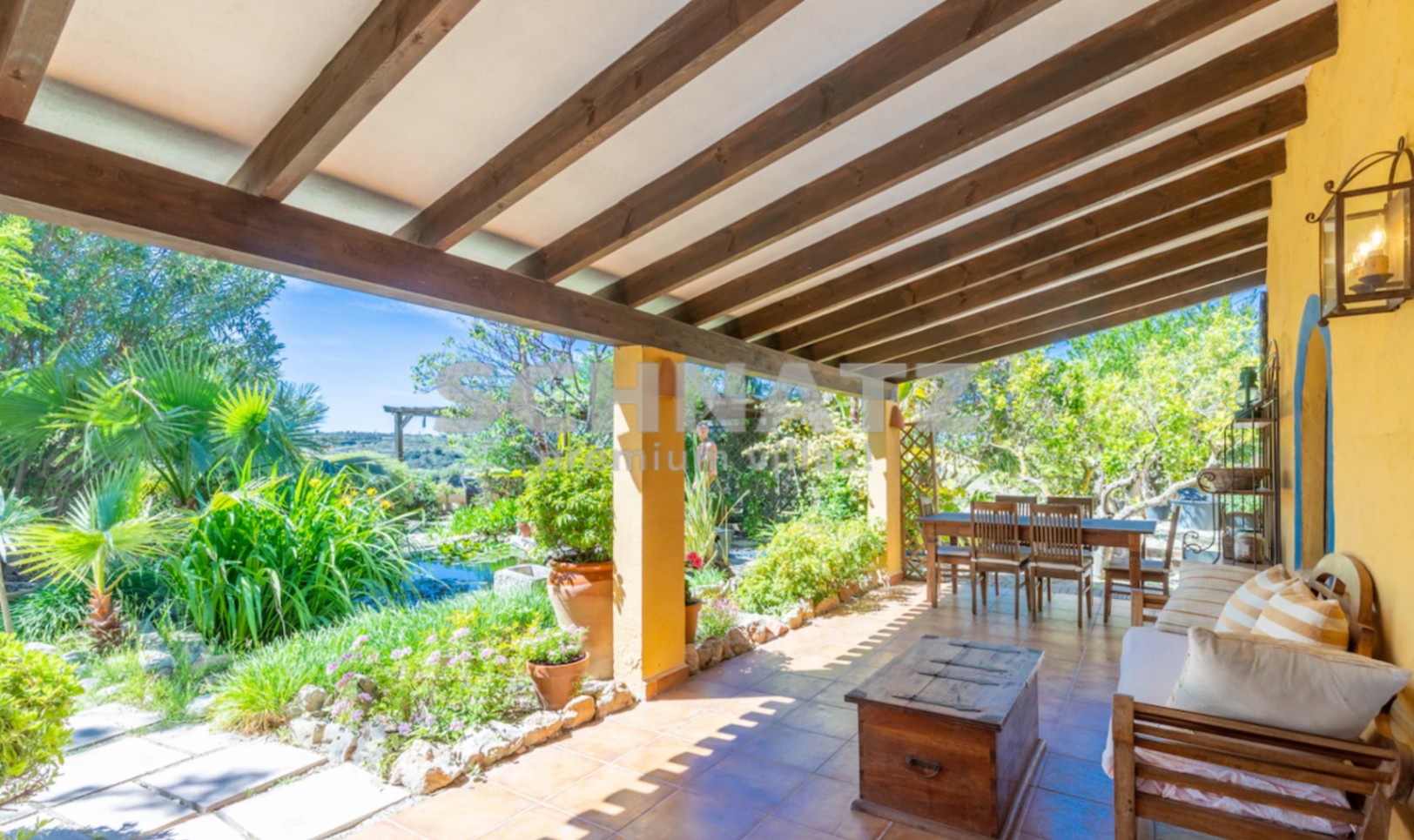 Fantástica finca con vistas al mar en venta en Teulada