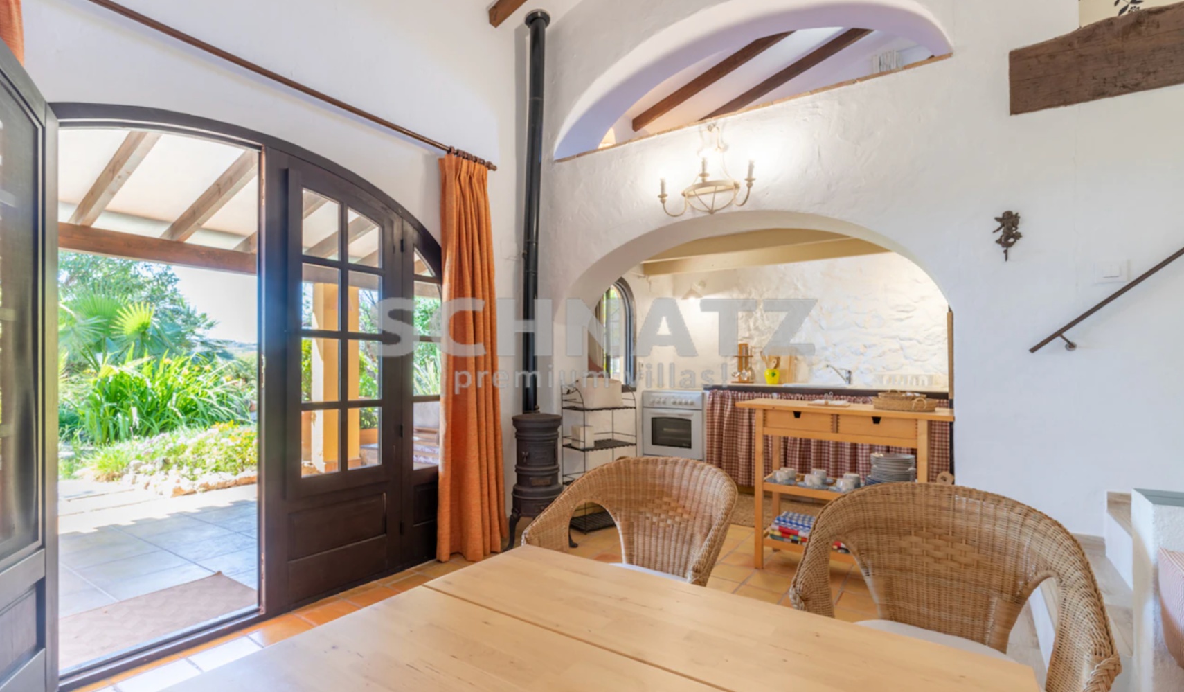 Fantástica finca con vistas al mar en venta en Teulada