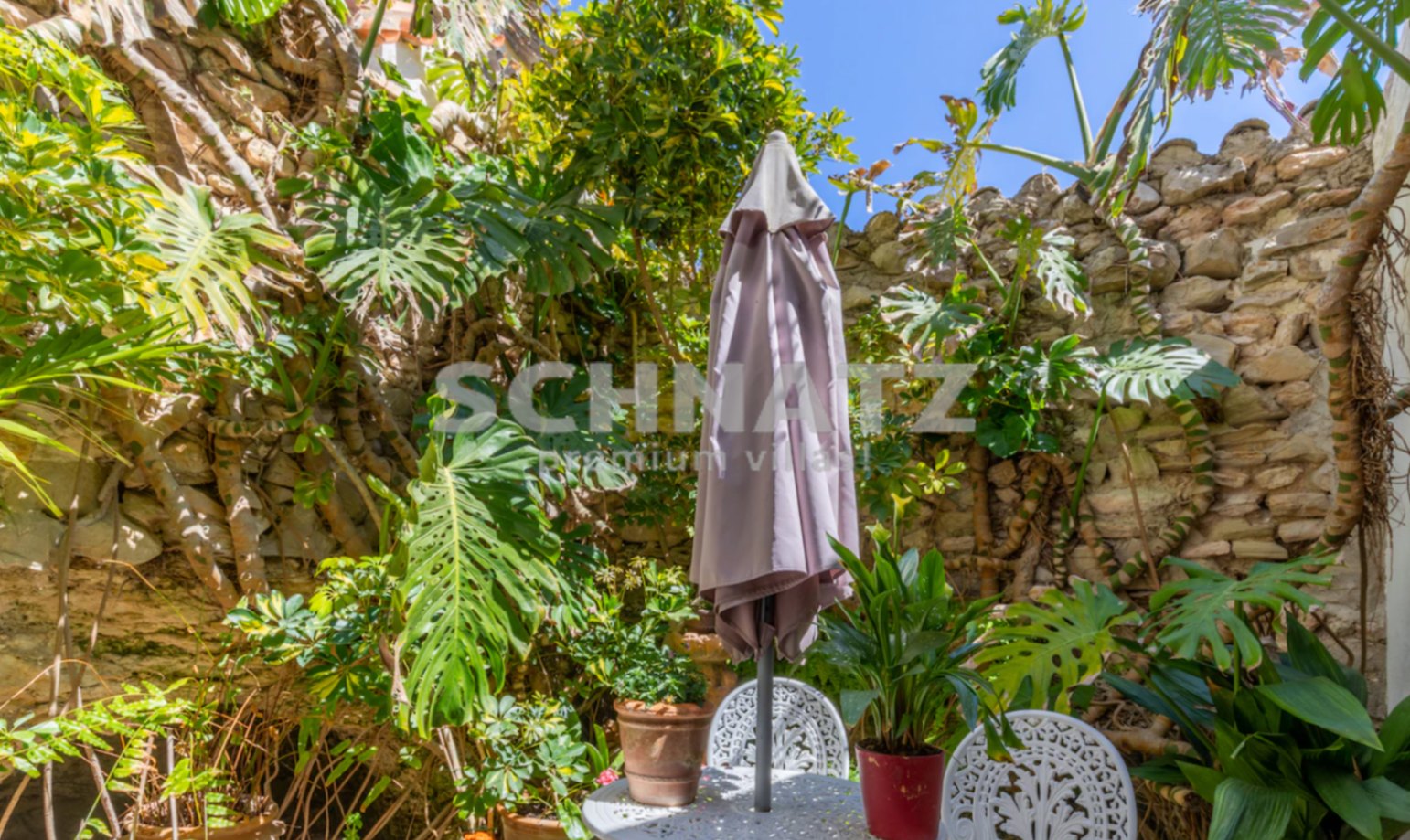 Fantástica finca con vistas al mar en venta en Teulada