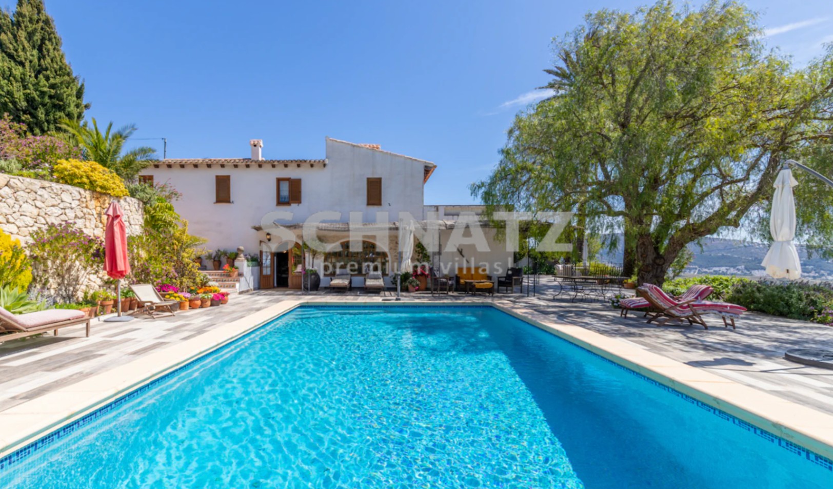 Fantástica finca con vistas al mar en venta en Teulada