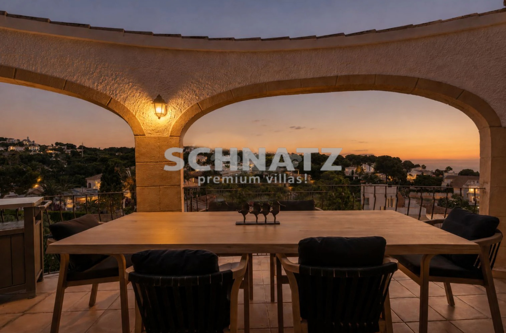 Exclusiva villa en venta en Jávea con impresionantes vistas al mar