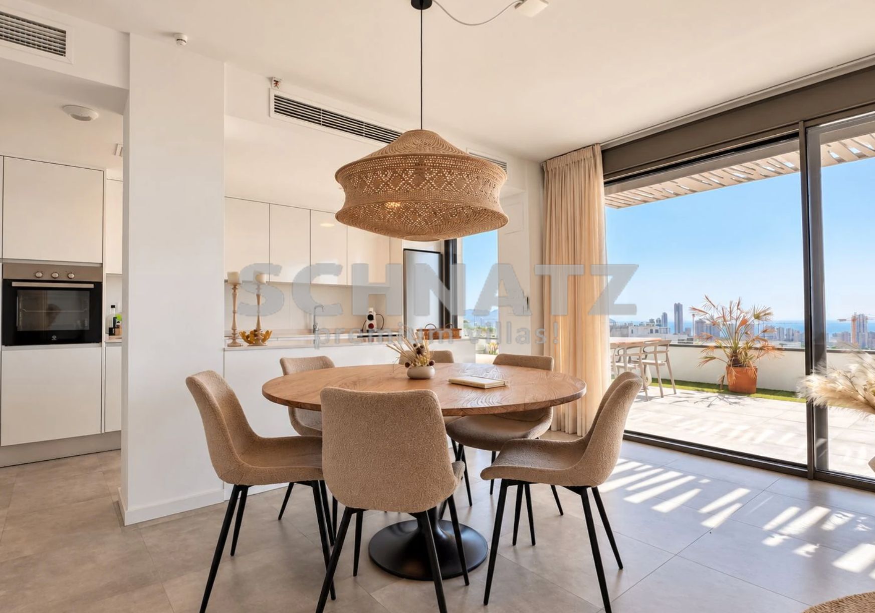 Apartamento con vistas al mar en venta en Finestrat