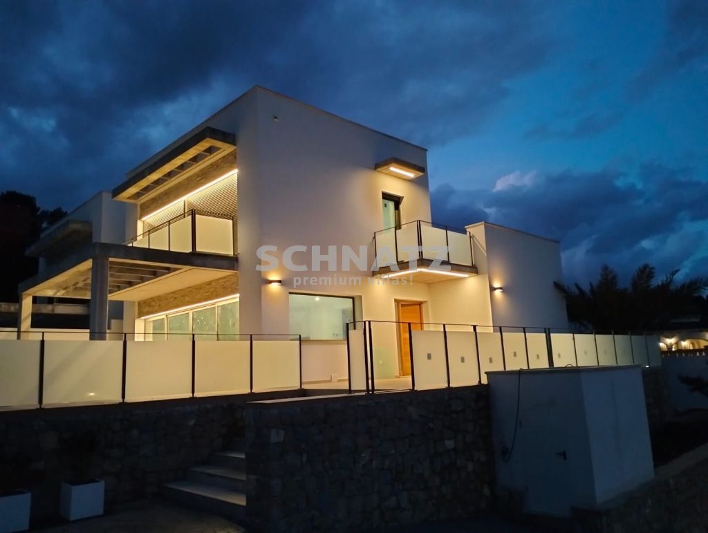 Casa adosada en venta en Bon Sol, Moraira