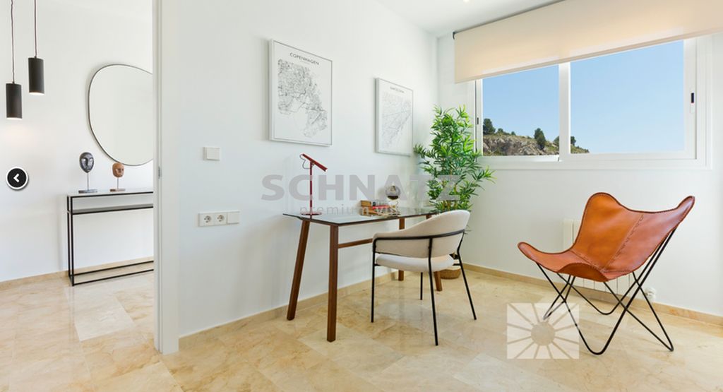 Residencial lleno de luz con grandes espacios interiores y arquitectura única