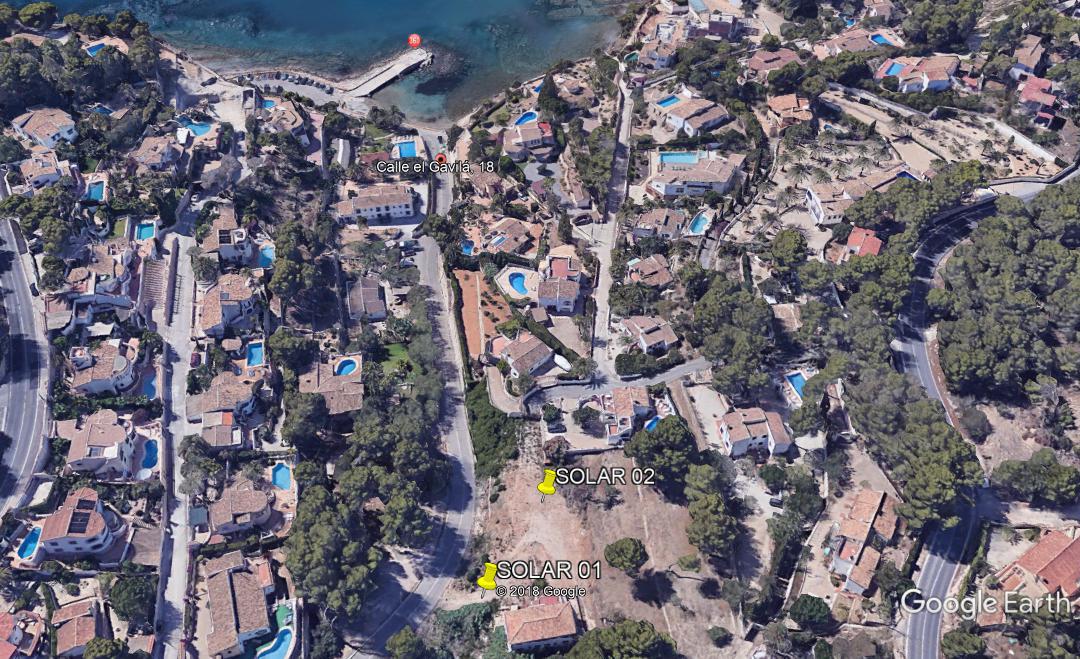 Venta de dos solares y una casa para reformar en Benissa