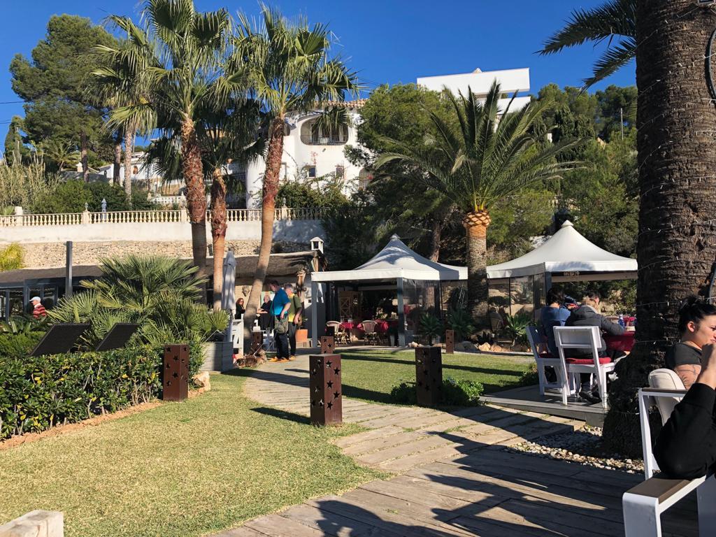 Venta de dos solares y una casa para reformar en Benissa