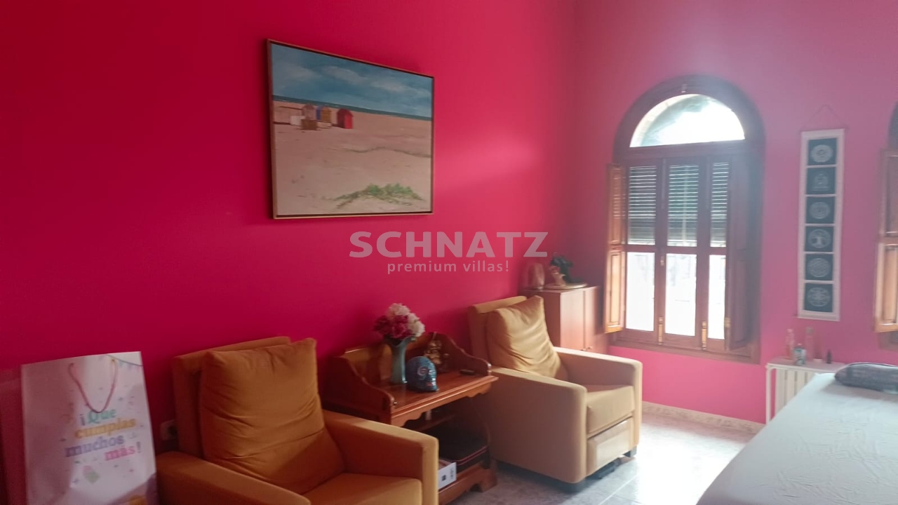 Klassisch spanische Villa am Traumstrand von Cullera
