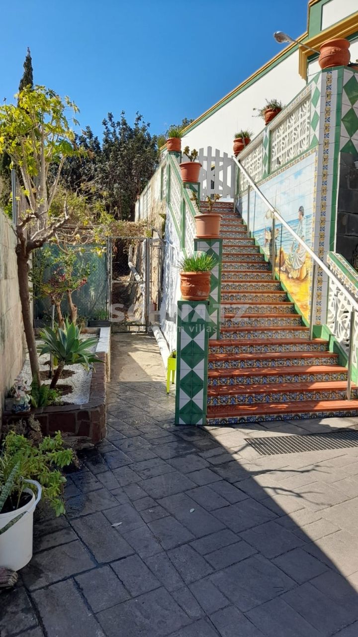 Klassisch spanische Villa am Traumstrand von Cullera