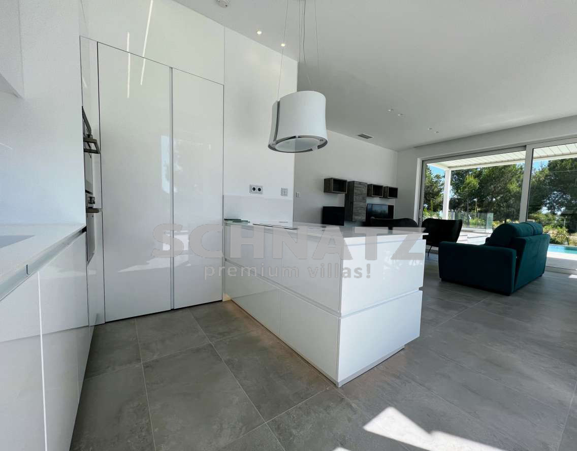 Villa en venta en Las Colinas Golf, Orihuela