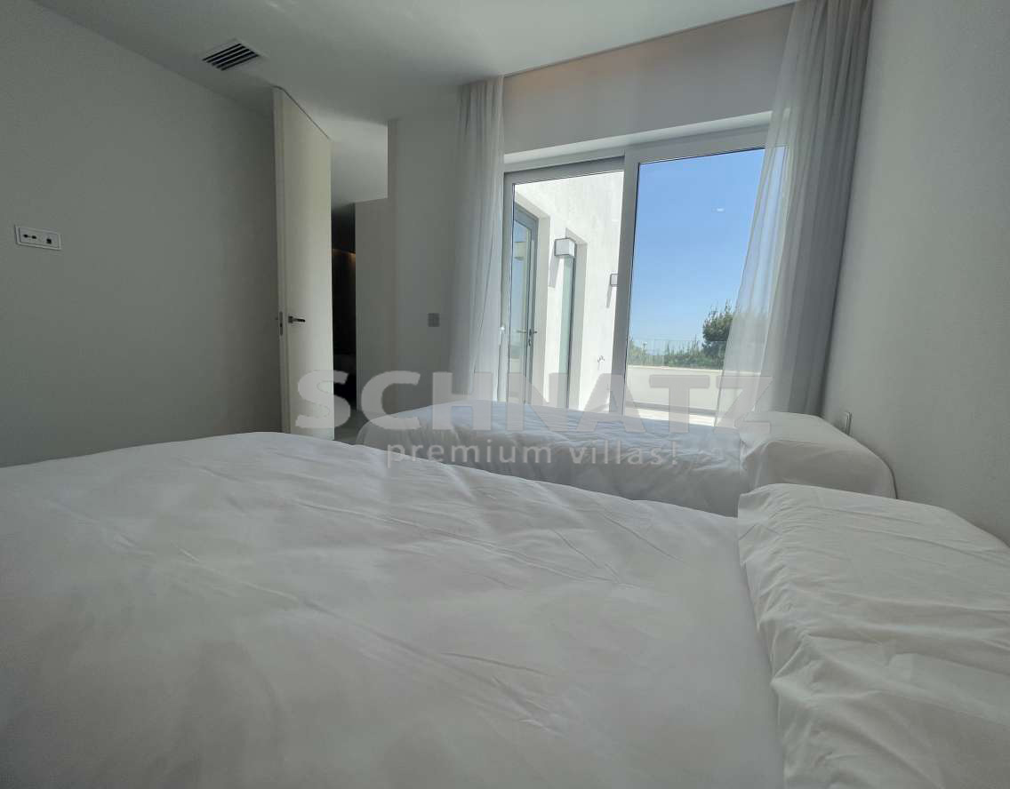 Villa en venta en Las Colinas Golf, Orihuela