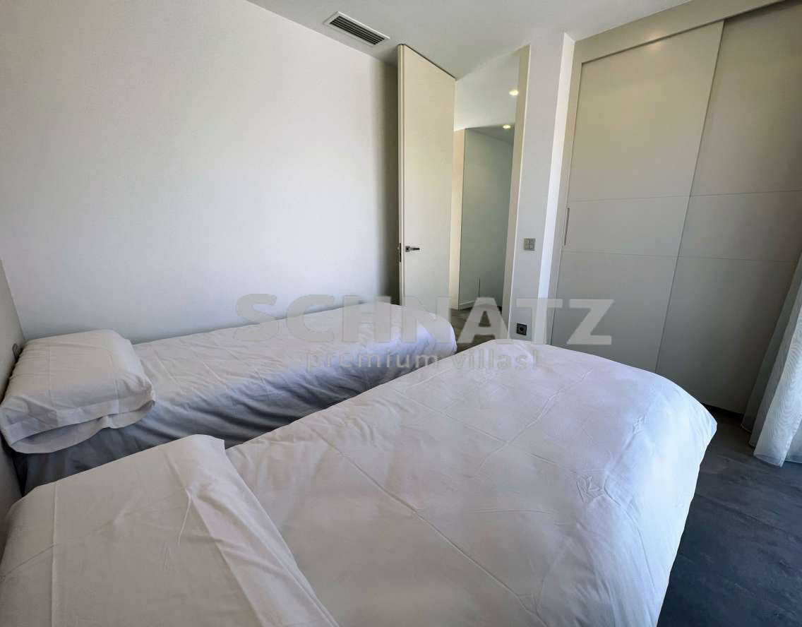 Villa en venta en Las Colinas Golf, Orihuela