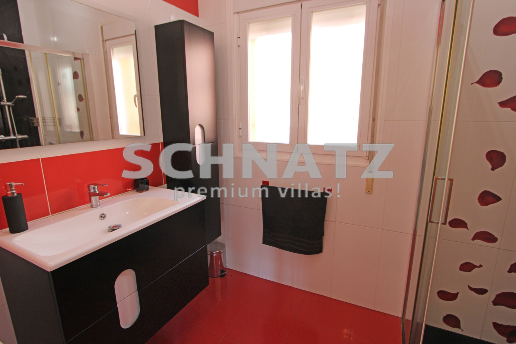 Villa en venta en Orba