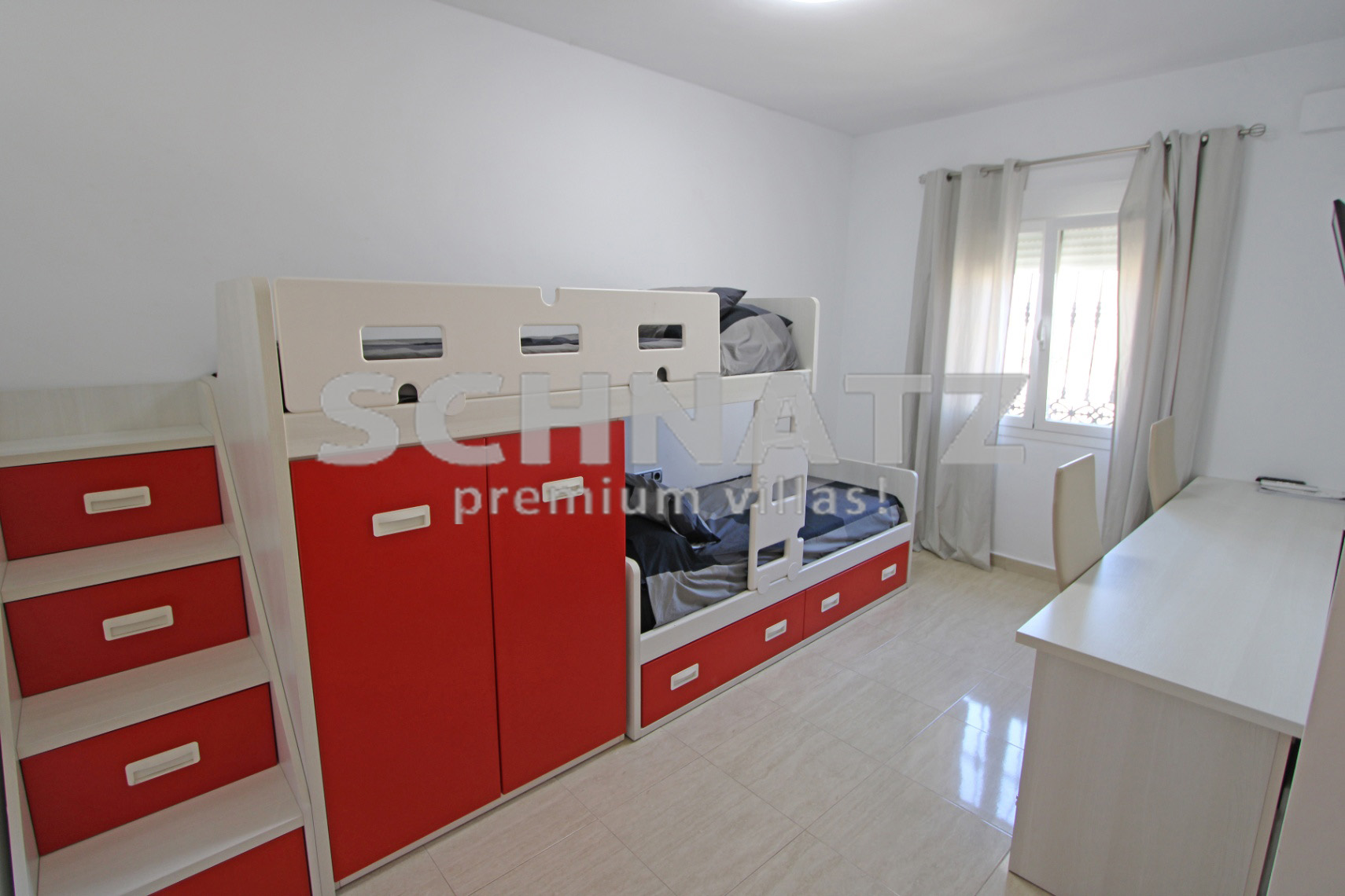 Villa en venta en Orba