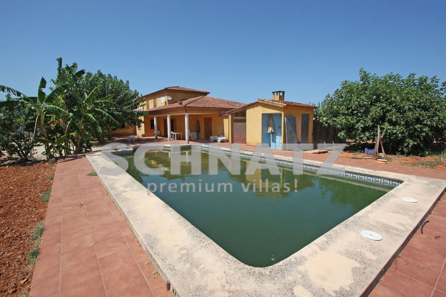 Villa/ Finca con piscina en venta en Pedreguer