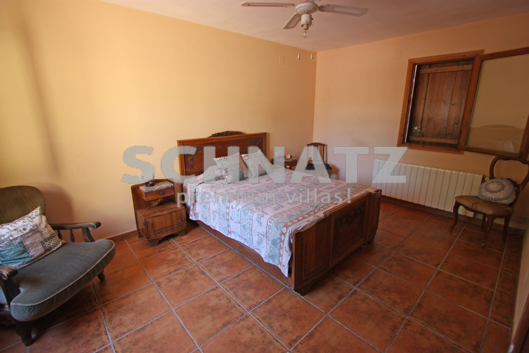Villa/ Finca con piscina en venta en Pedreguer