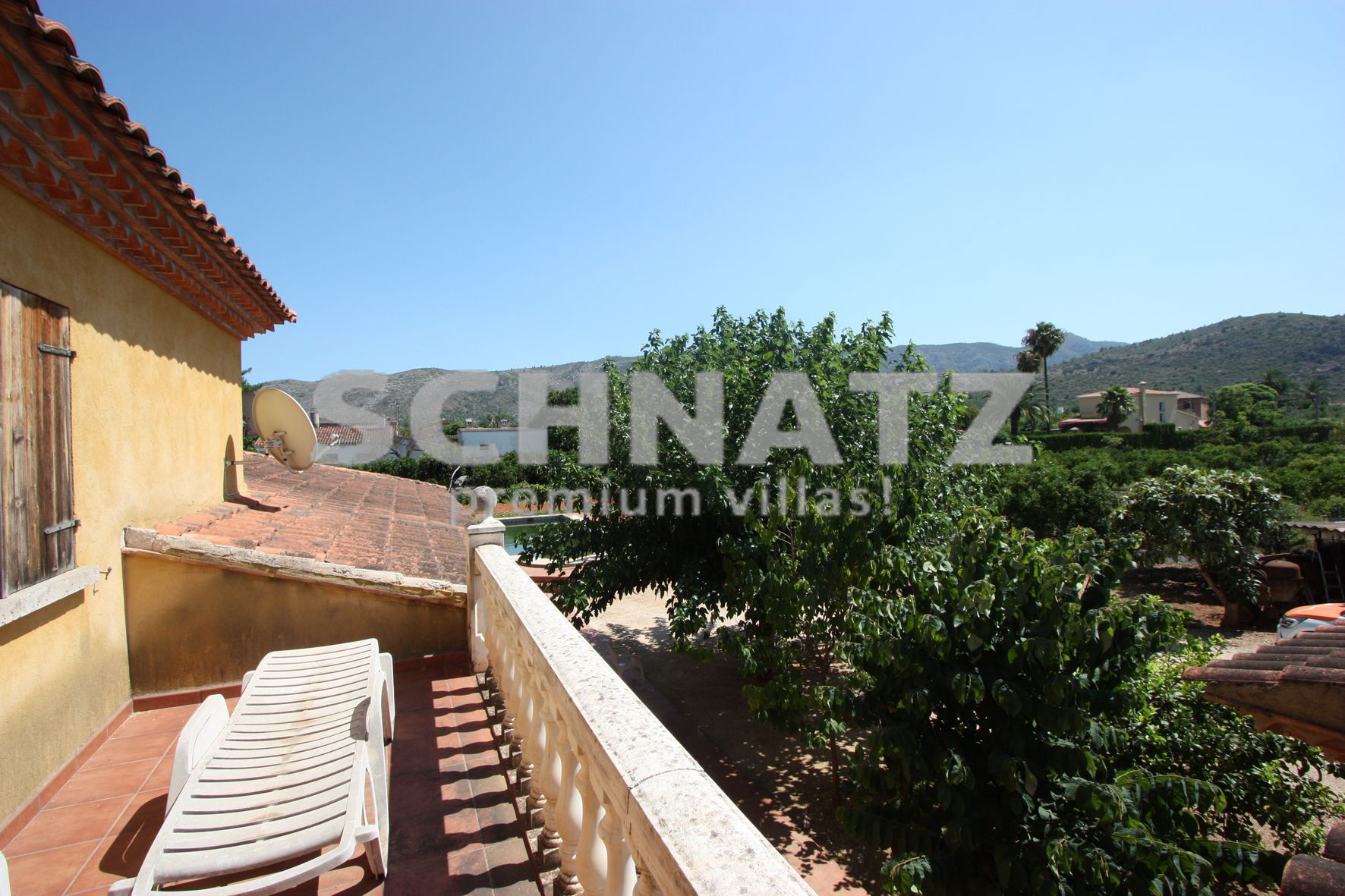 Villa/ Finca con piscina en venta en Pedreguer