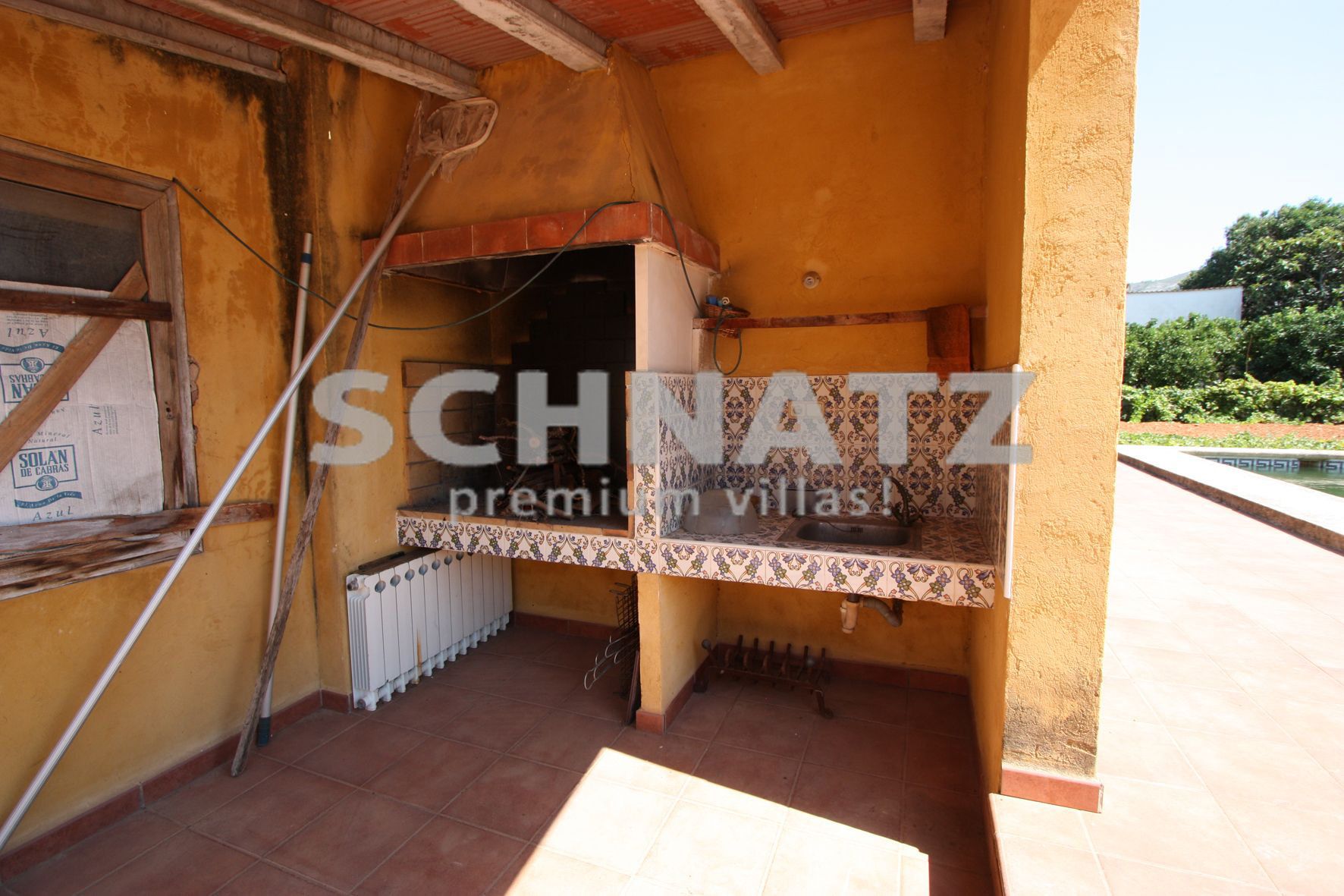 Villa/ Finca con piscina en venta en Pedreguer