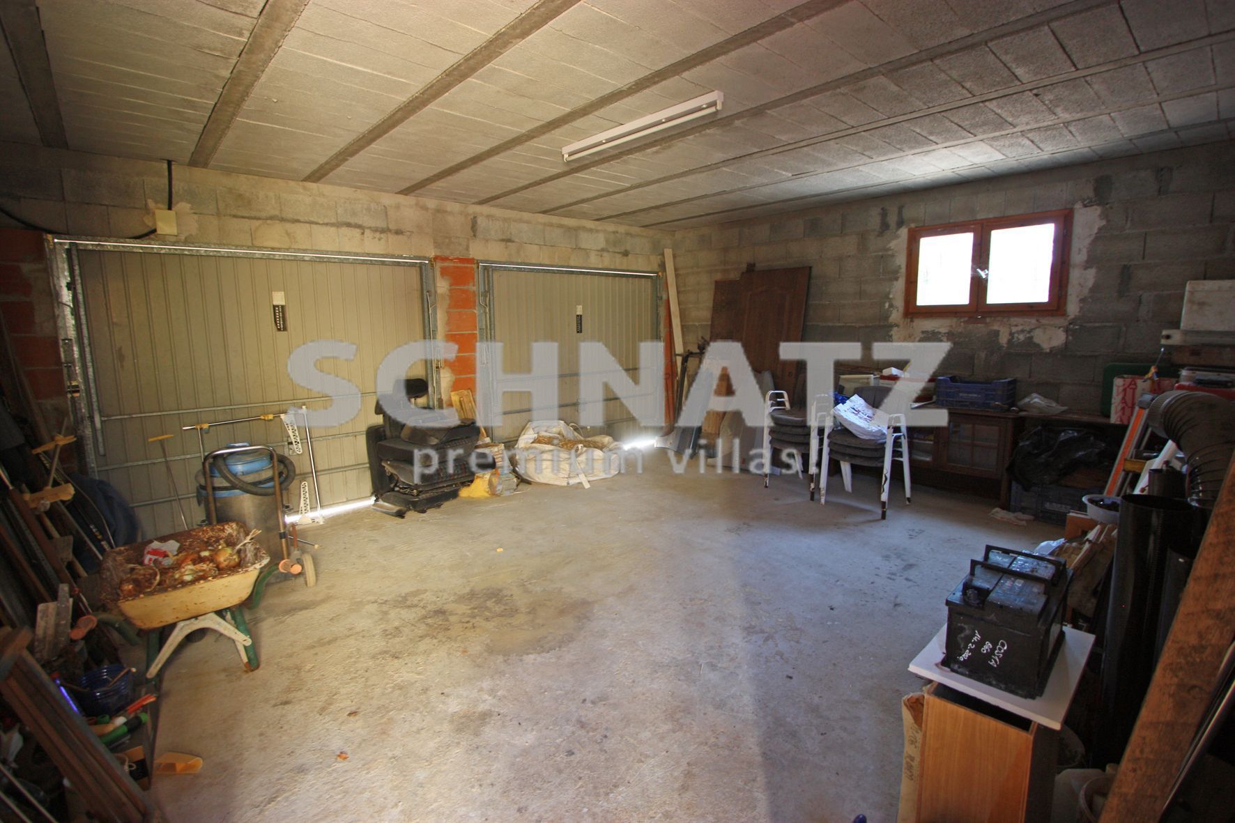 Villa/ Finca con piscina en venta en Pedreguer