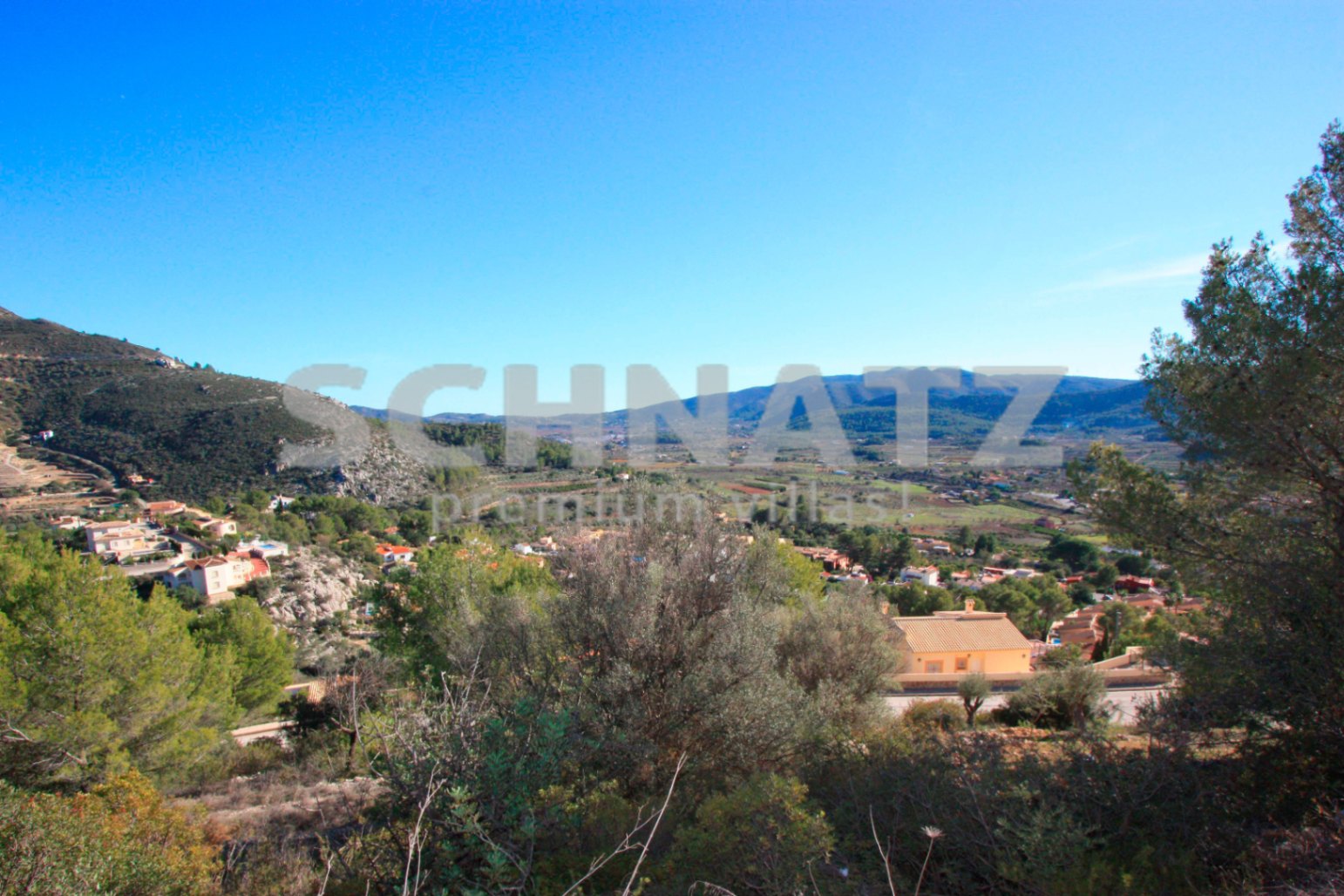 Espectacular villa de diseño minimalista en venta en Alcalalí