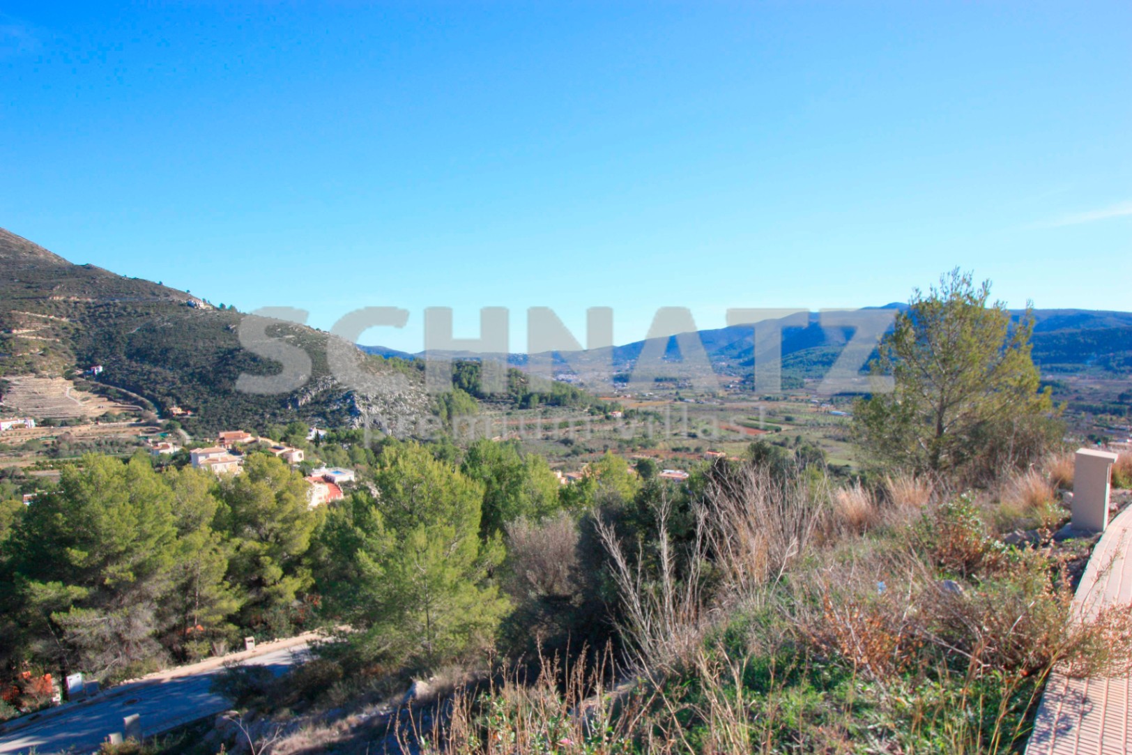 Espectacular villa de diseño minimalista en venta en Alcalalí