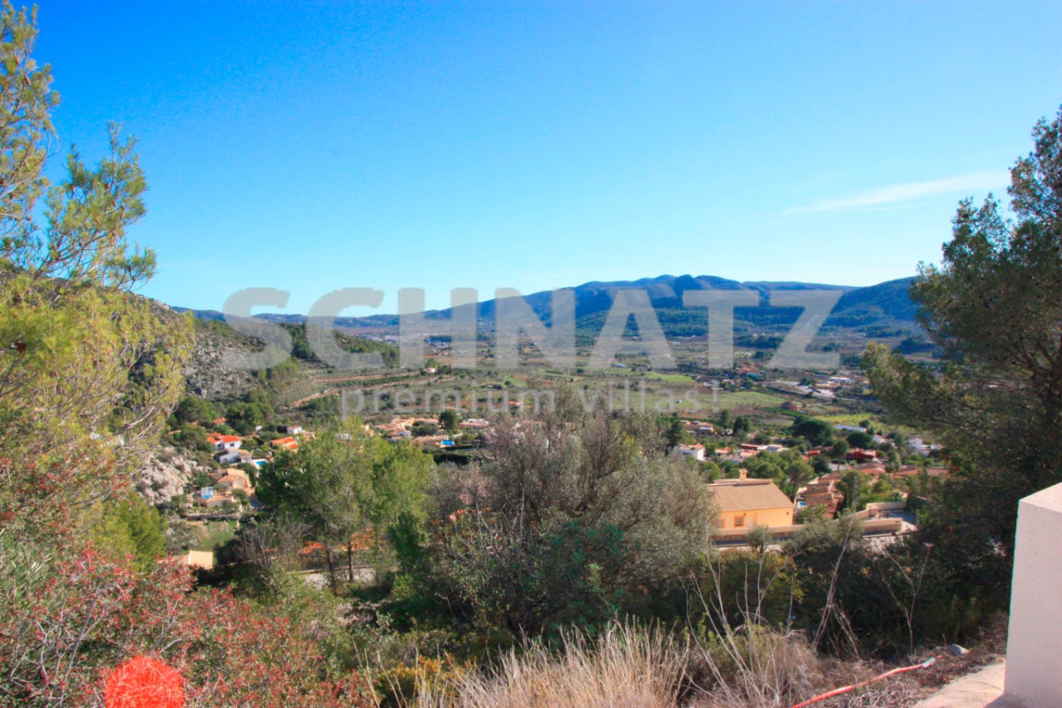 Espectacular villa de diseño minimalista en venta en Alcalalí