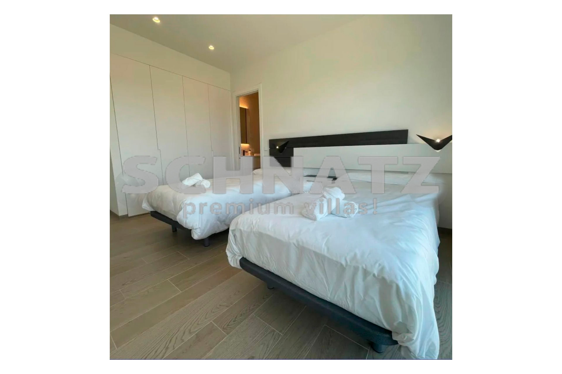 Apartamento de lujo en venta en Las Colinas Golf, Orihuela