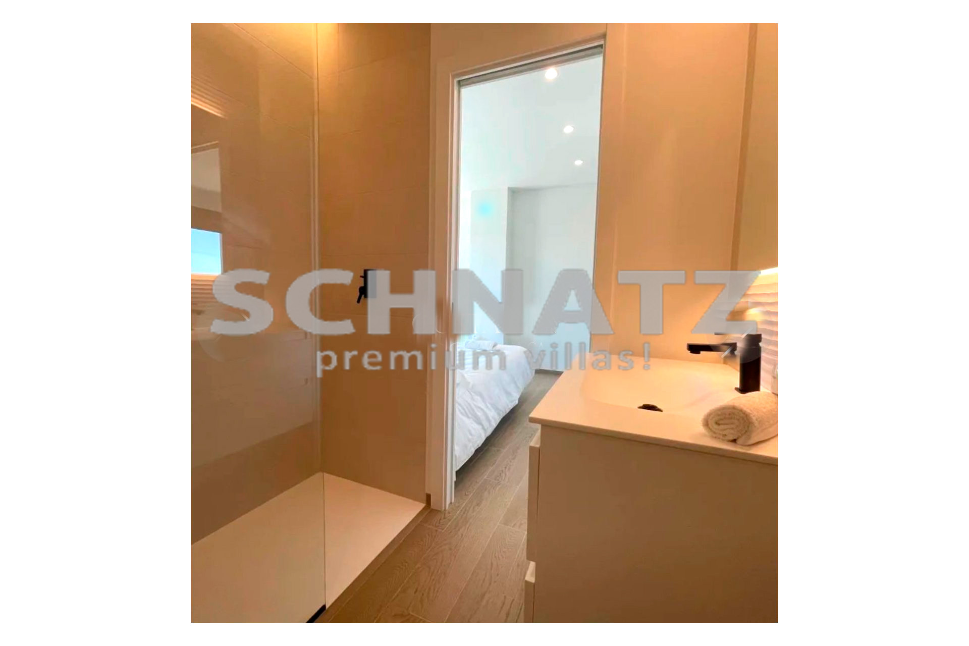 Apartamento de lujo en venta en Las Colinas Golf, Orihuela