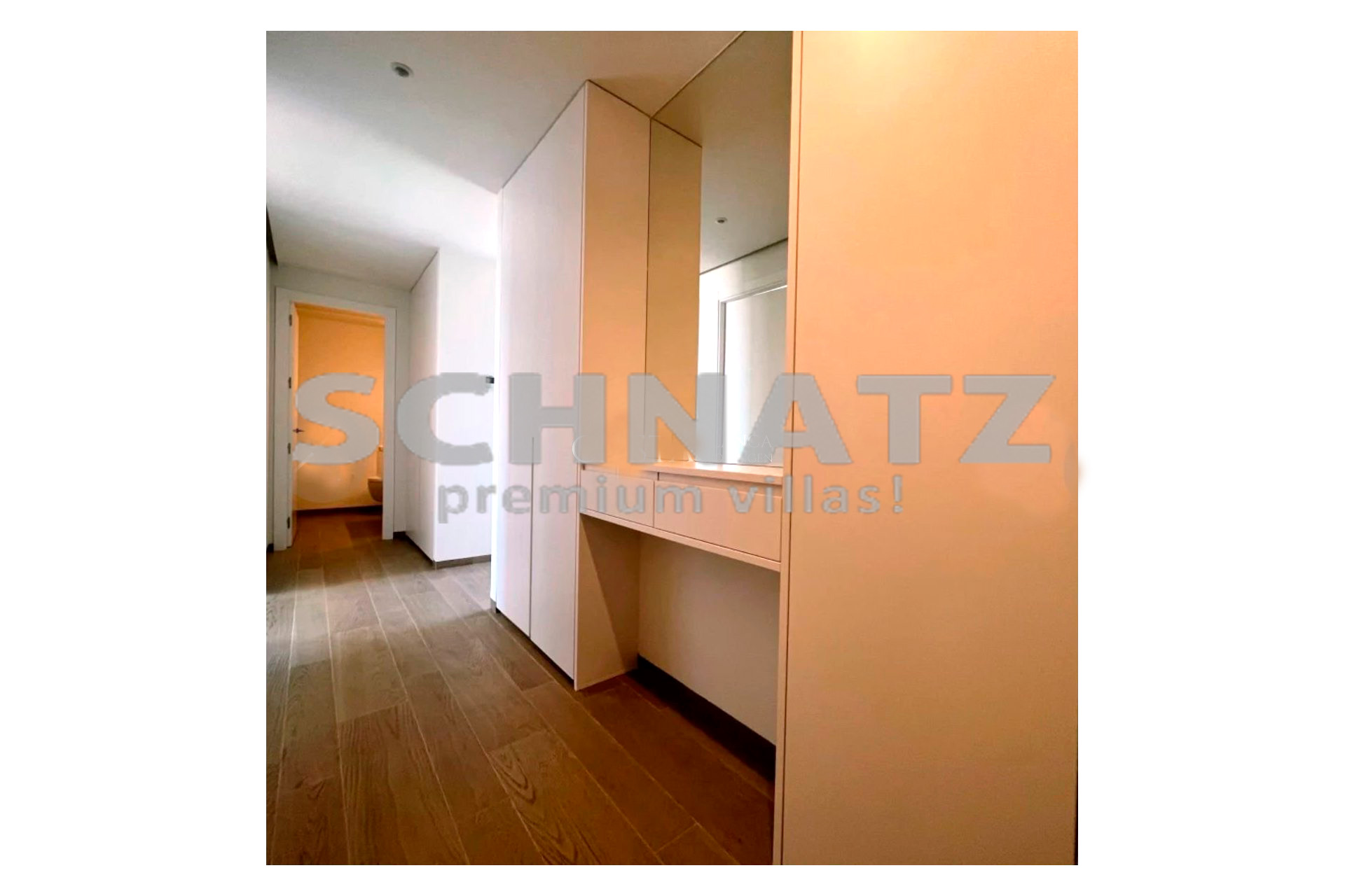 Apartamento de lujo en venta en Las Colinas Golf, Orihuela