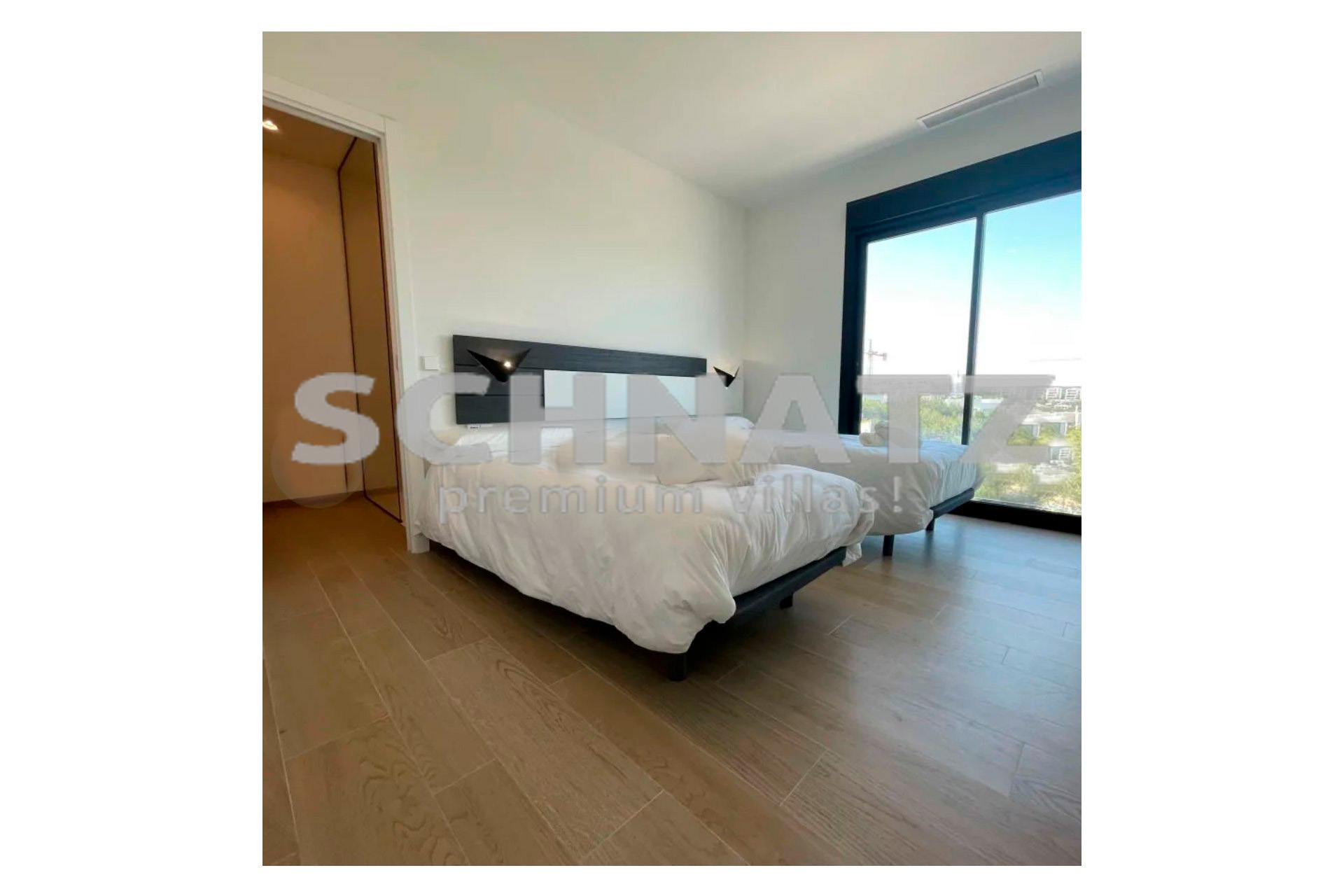 Apartamento de lujo en venta en Las Colinas Golf, Orihuela