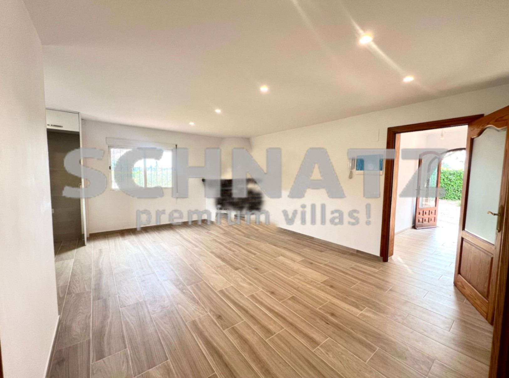 Villa rústica reformada en venta cerca de la playa del Arenal, en Jávea