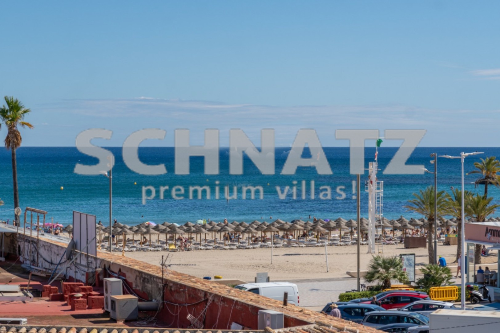 Apartamento en venta en primera linea de la playa del Arenal de Jávea