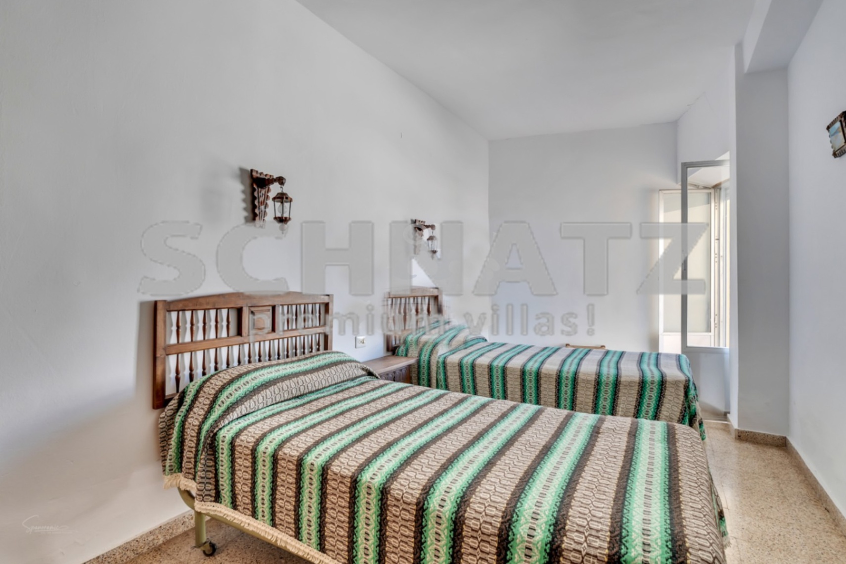 Apartamento en venta en primera linea de la playa del Arenal de Jávea