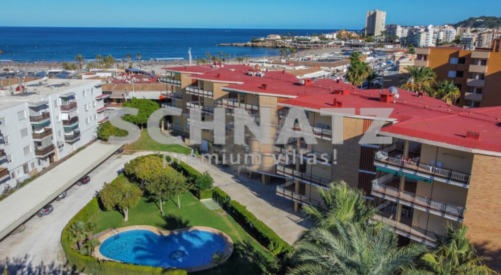 Apartamento en venta en primera linea de la playa del Arenal de Jávea