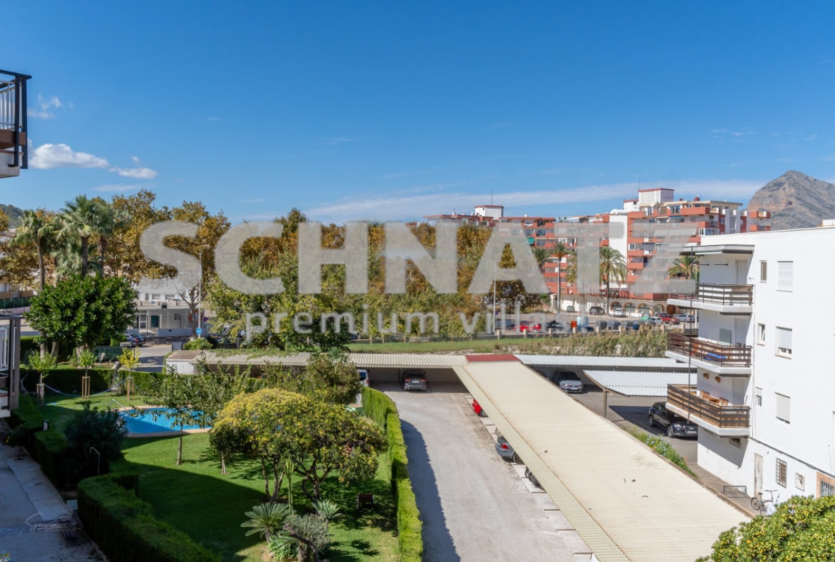 Apartamento en venta en primera linea de la playa del Arenal de Jávea